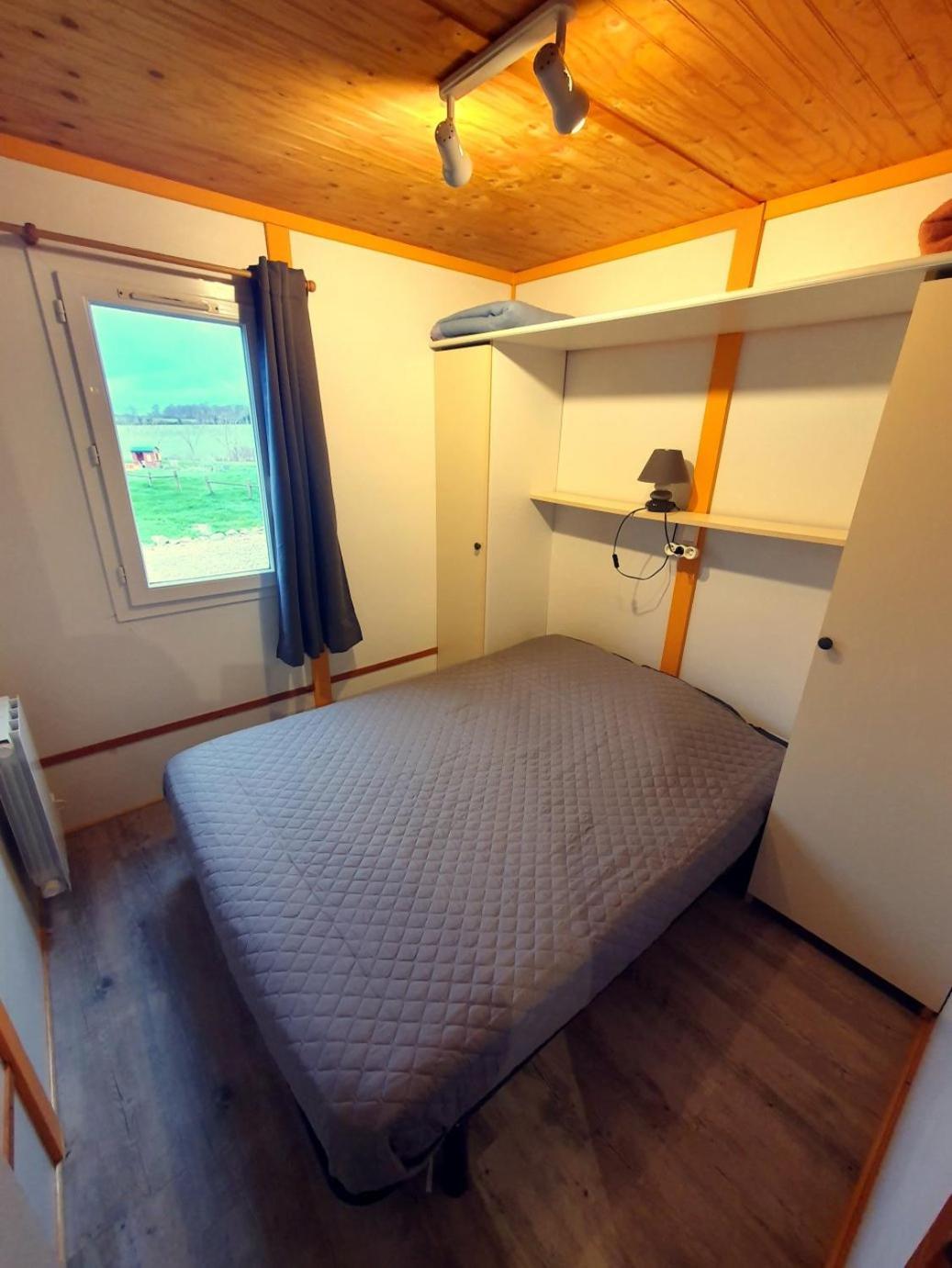 Les Chalets Du Quignon Autry-le-Chatel Экстерьер фото