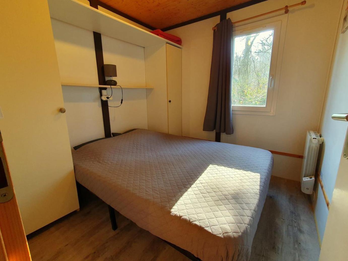 Les Chalets Du Quignon Autry-le-Chatel Экстерьер фото